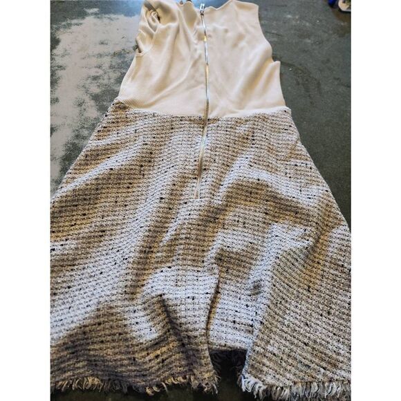 Ted Baker London Adalad A-Line  Sleeveless Tweed Skirt Frayed Hem V-Neck dress - Picture 7 of 7